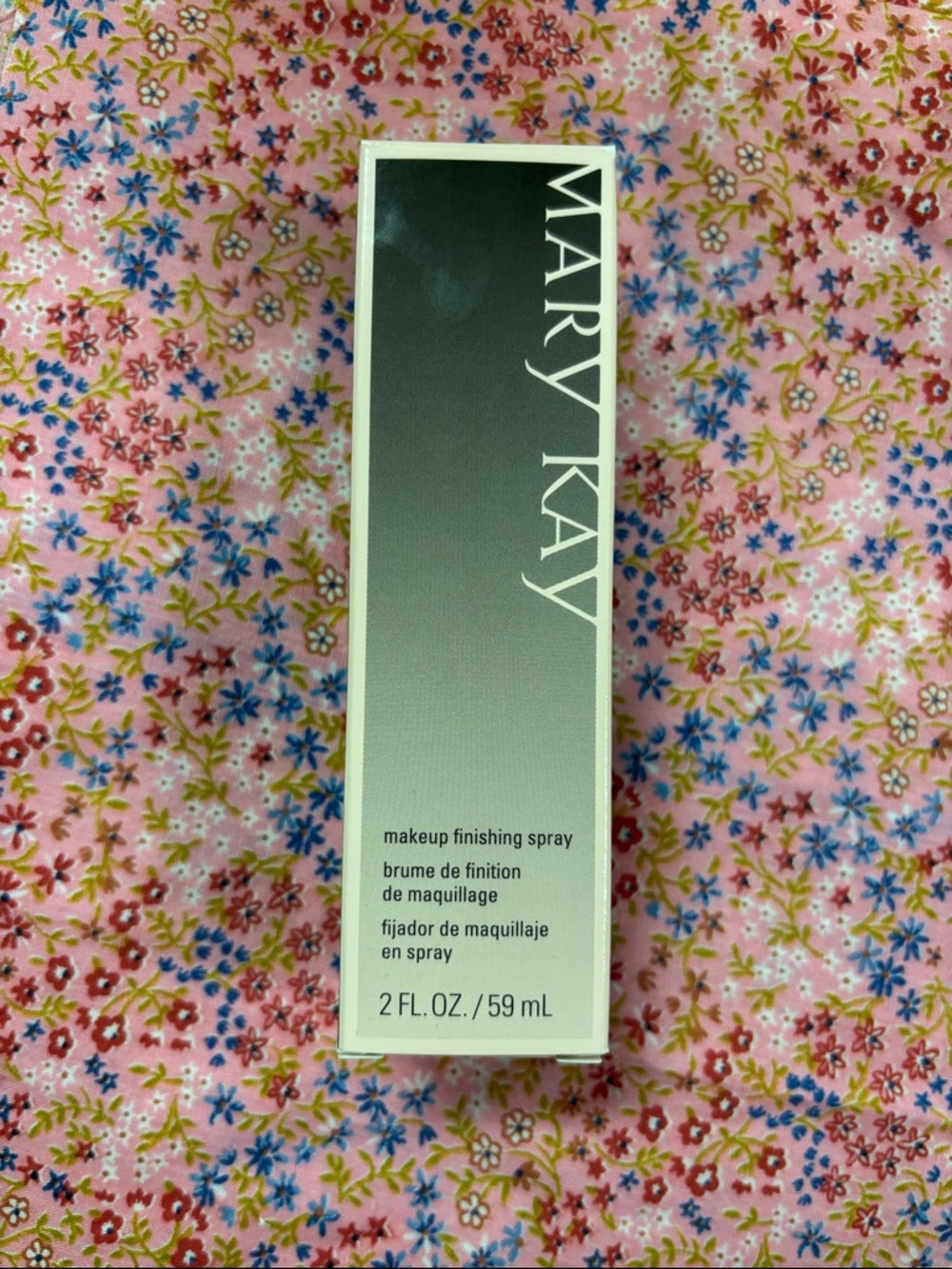 Mary Kay Makeup Finishing Spray